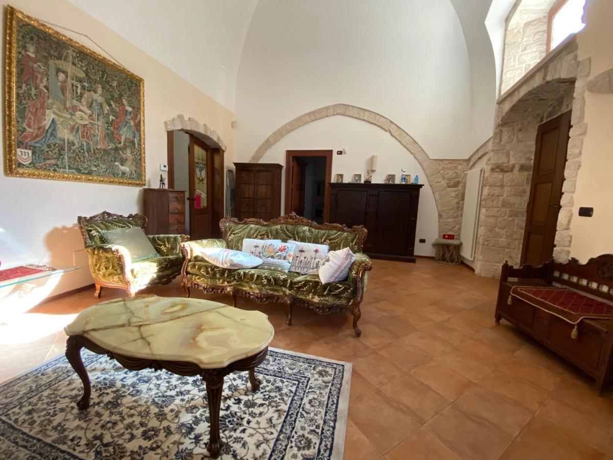 Palazzo Morola XIV Century Διαμέρισμα Giovinazzo Εξωτερικό φωτογραφία
