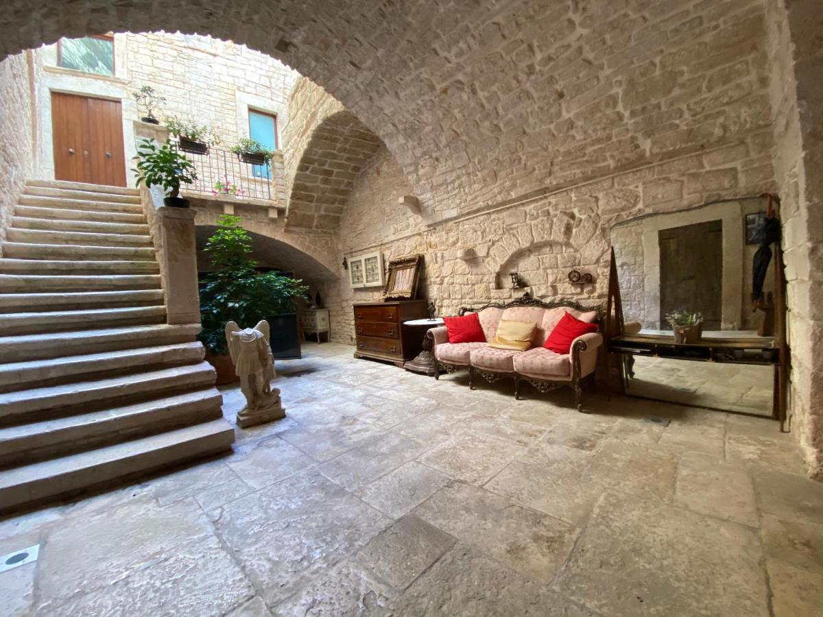 Palazzo Morola XIV Century Διαμέρισμα Giovinazzo Εξωτερικό φωτογραφία