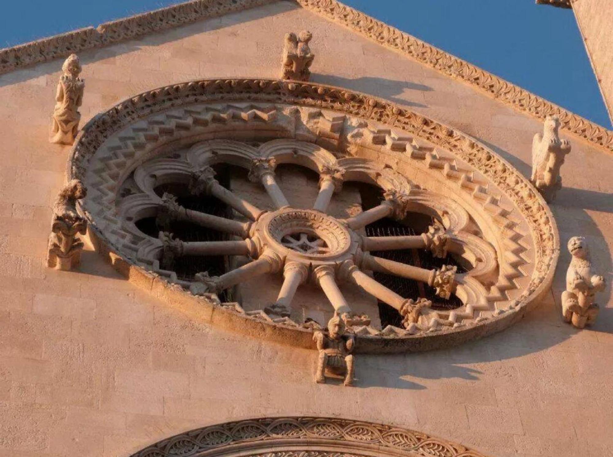 Palazzo Morola XIV Century Διαμέρισμα Giovinazzo Εξωτερικό φωτογραφία